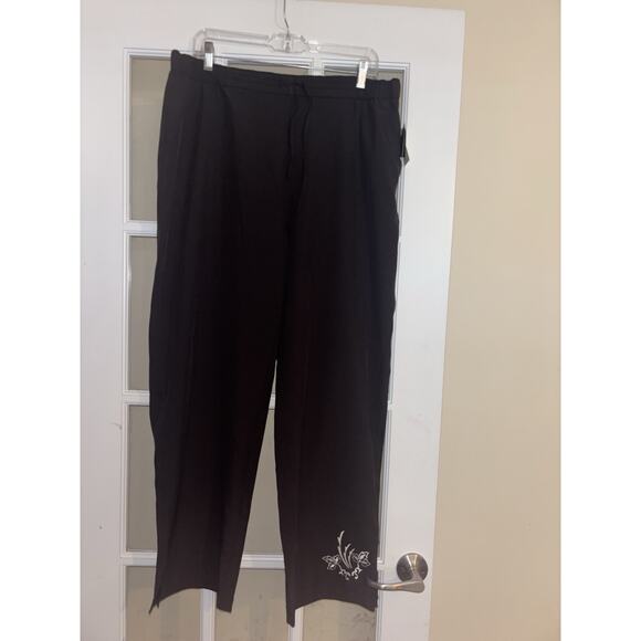 BOLLE polyester women’s black athletic pants flower embroidered drawstring LARGE - Picture 1 of 4